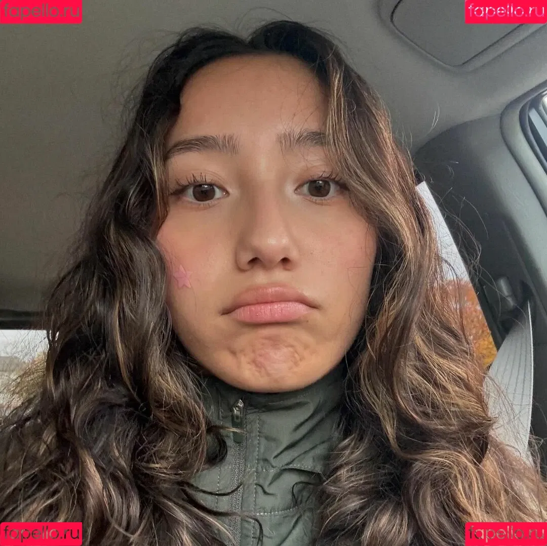 Sabrina Pezeshkian / sabababaroo / sabadabadoodle Onlyfans Photo Gallery 
