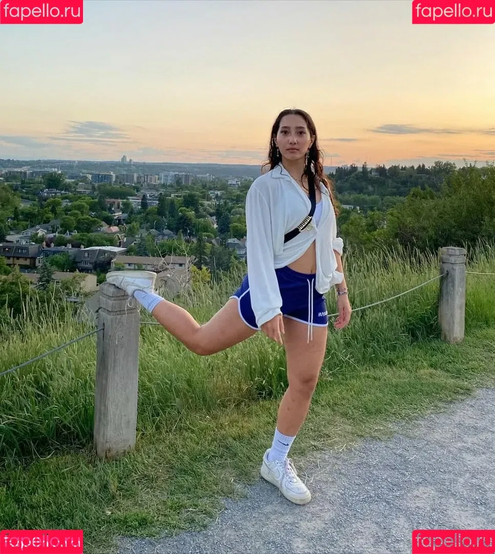 Sabrina Pezeshkian / sabababaroo / sabadabadoodle Onlyfans Photo Gallery 