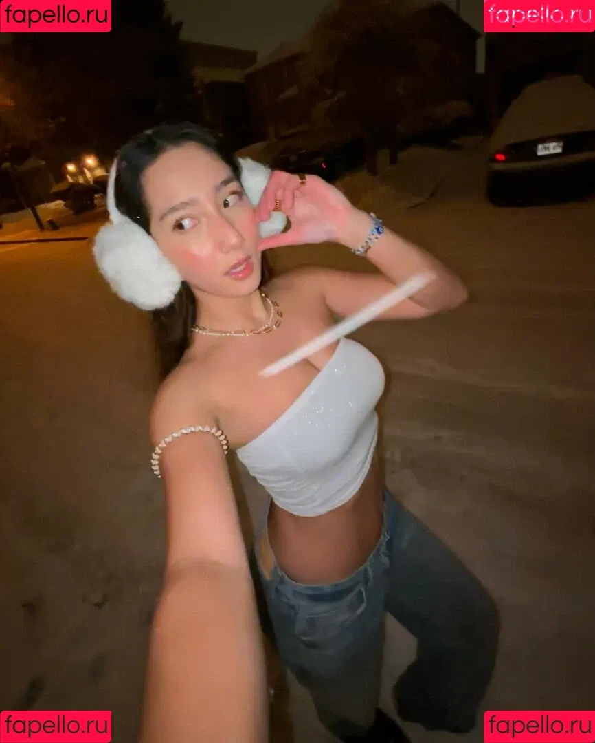 Sabrina Pezeshkian / sabababaroo / sabadabadoodle Onlyfans Photo Gallery 