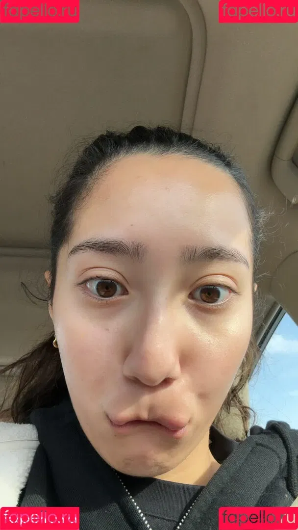 Sabrina Pezeshkian / sabababaroo / sabadabadoodle Onlyfans Photo Gallery 