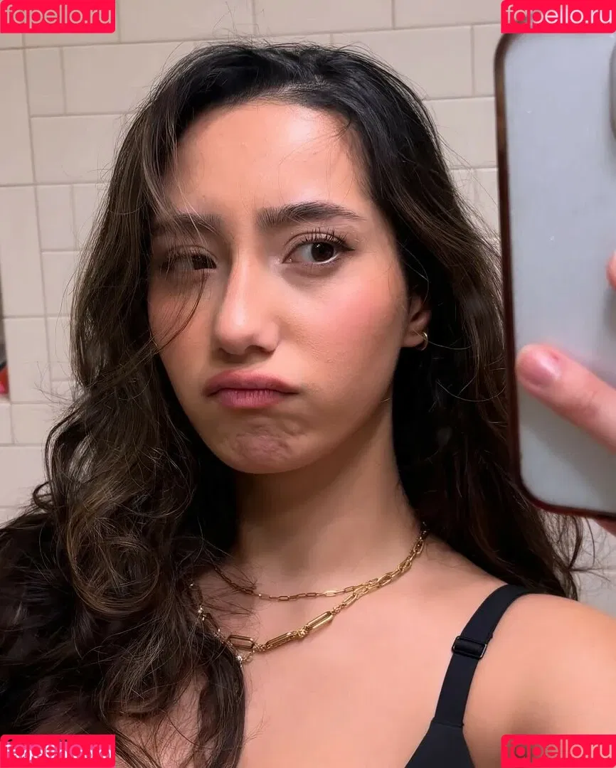 Sabrina Pezeshkian / sabababaroo / sabadabadoodle Onlyfans Photo Gallery 