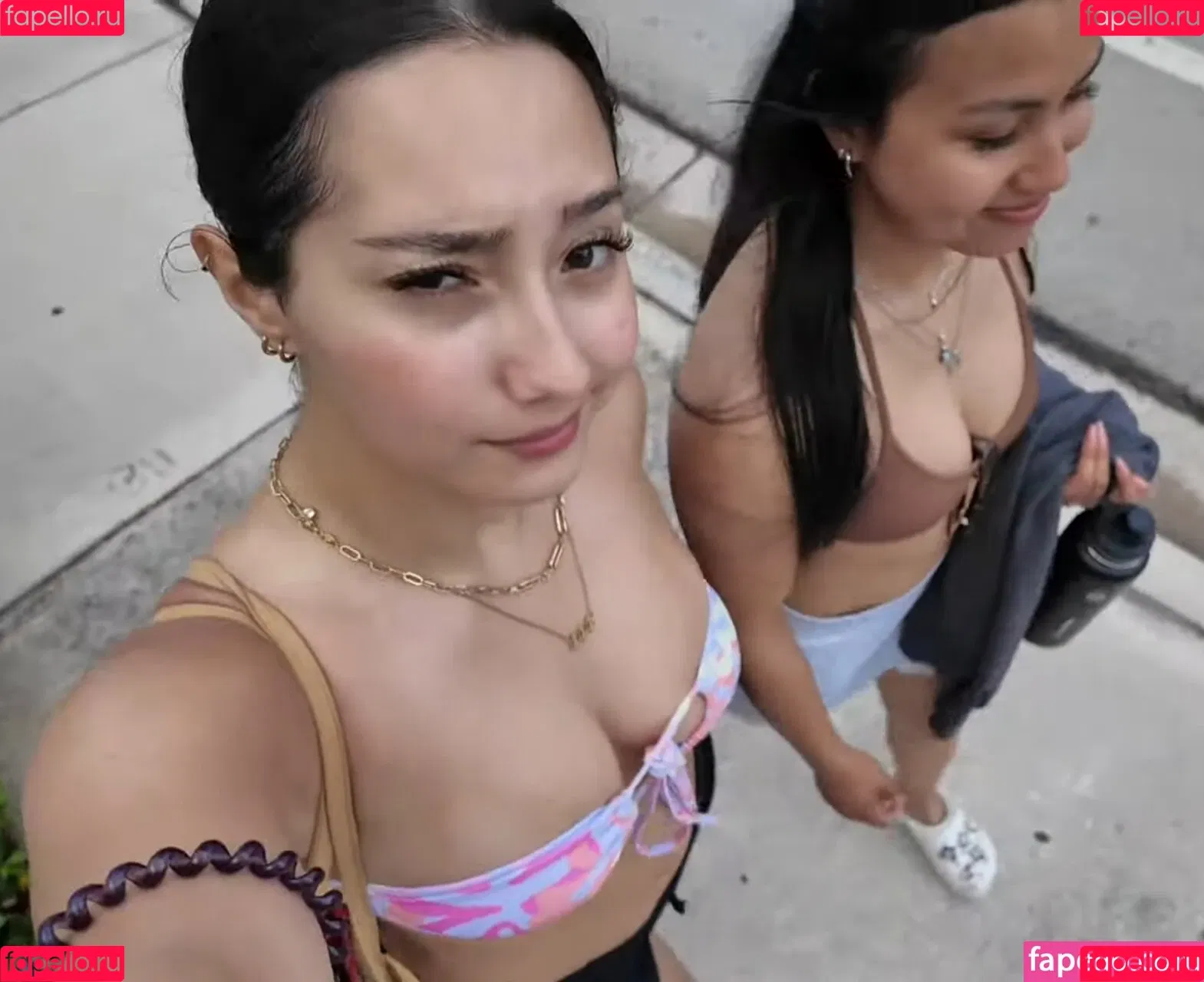 Sabrina Pezeshkian / sabababaroo / sabadabadoodle Onlyfans Photo Gallery 
