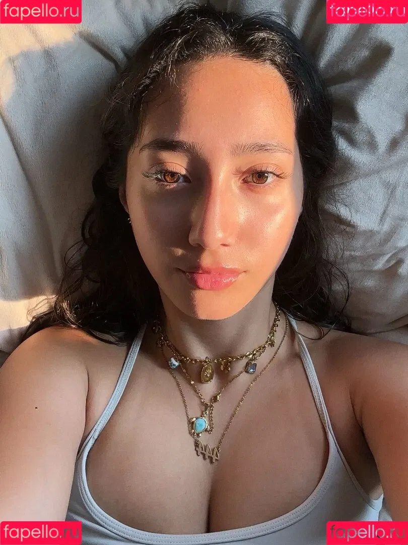 Sabrina Pezeshkian / sabababaroo / sabadabadoodle Onlyfans Photo Gallery 