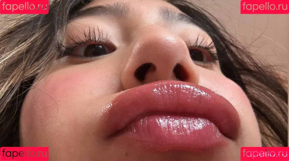 Sabrina Pezeshkian / sabababaroo / sabadabadoodle Onlyfans Photo Gallery 