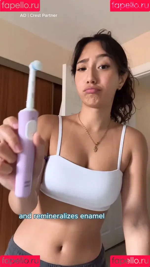Sabrina Pezeshkian / sabababaroo / sabadabadoodle Onlyfans Photo Gallery 