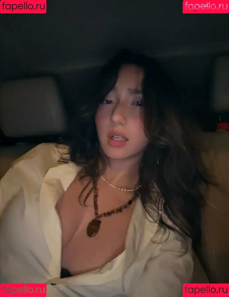 Sabrina Pezeshkian / sabababaroo / sabadabadoodle Onlyfans Photo Gallery 