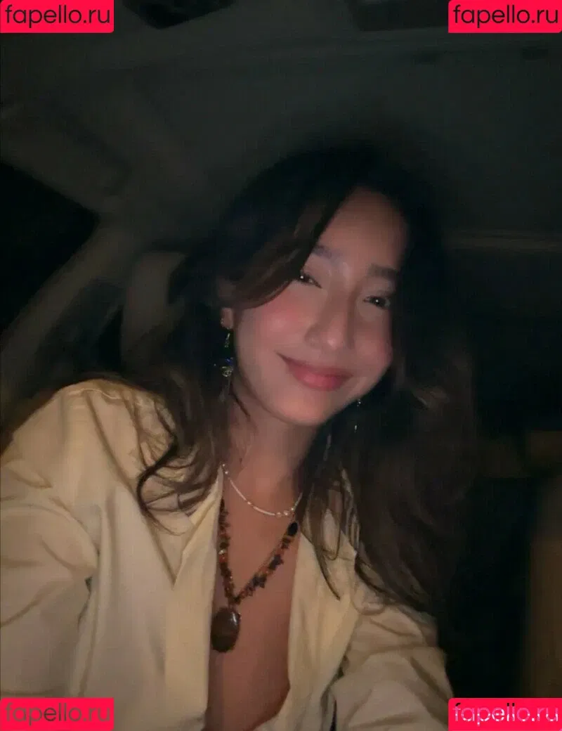 Sabrina Pezeshkian / sabababaroo / sabadabadoodle Onlyfans Photo Gallery 