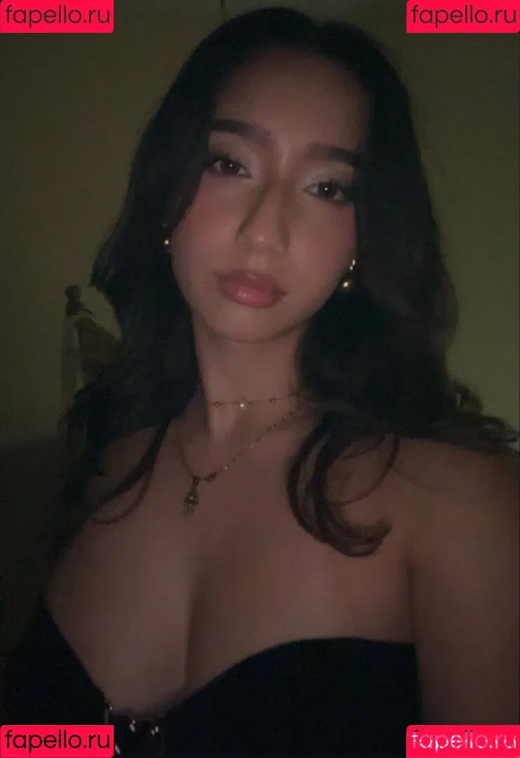 Sabrina Pezeshkian / sabababaroo / sabadabadoodle Onlyfans Photo Gallery 