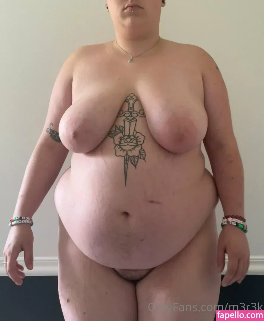 apex_clips.xbox / m3r3k Onlyfans Photo Gallery 