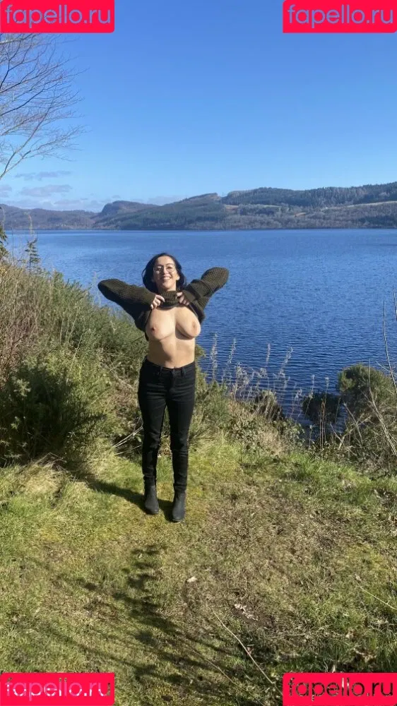 April O'neil / heyitsapril / heyitsapriloneil Onlyfans Photo Gallery 