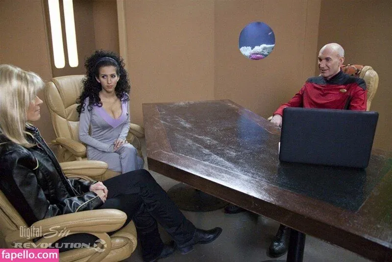 April O'neil / heyitsapril / heyitsapriloneil Onlyfans Photo Gallery 