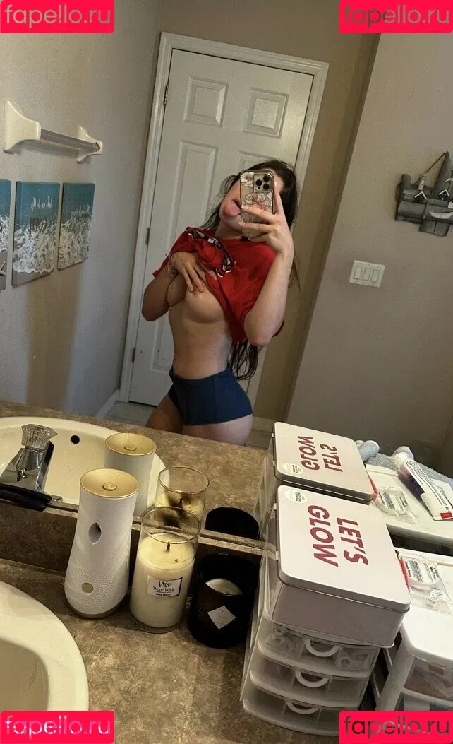 Civamariee / ReinaBabe / https: / reinababe44 Onlyfans Photo Gallery 