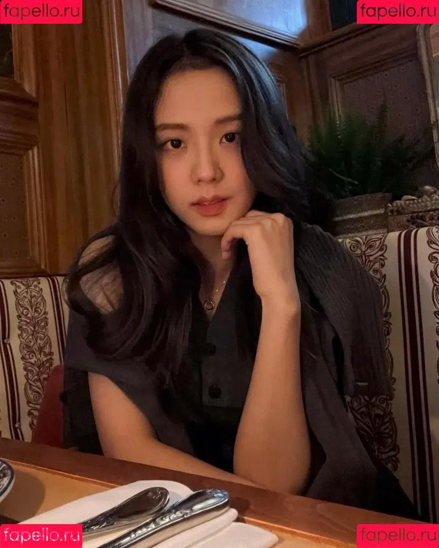 BLACKPINK / Jisoo / qenshizu / sooyaaa__ Onlyfans Photo Gallery 