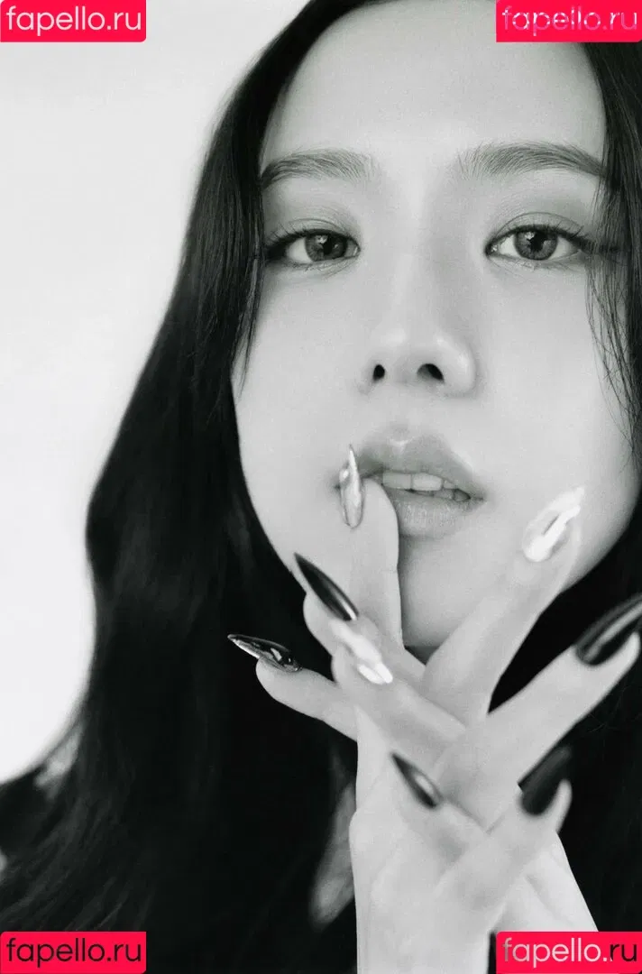 BLACKPINK / Jisoo / qenshizu / sooyaaa__ Onlyfans Photo Gallery 