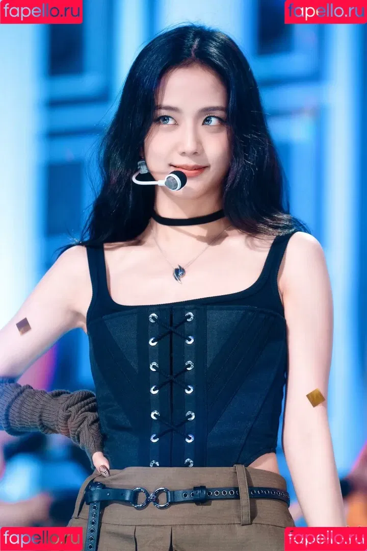 BLACKPINK / Jisoo / qenshizu / sooyaaa__ Onlyfans Photo Gallery 