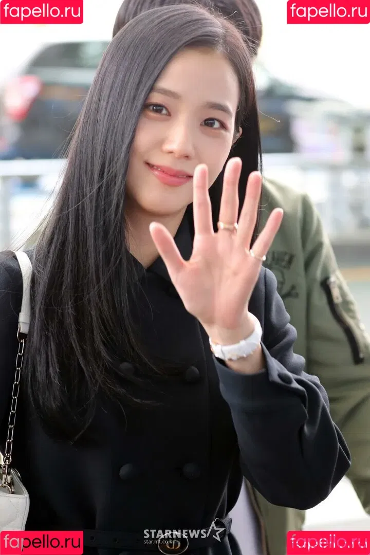 BLACKPINK / Jisoo / qenshizu / sooyaaa__ Onlyfans Photo Gallery 