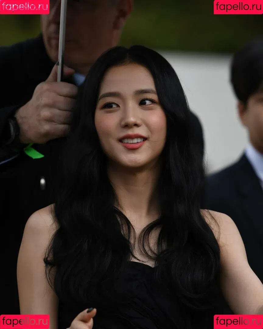 BLACKPINK / Jisoo / qenshizu / sooyaaa__ Onlyfans Photo Gallery 