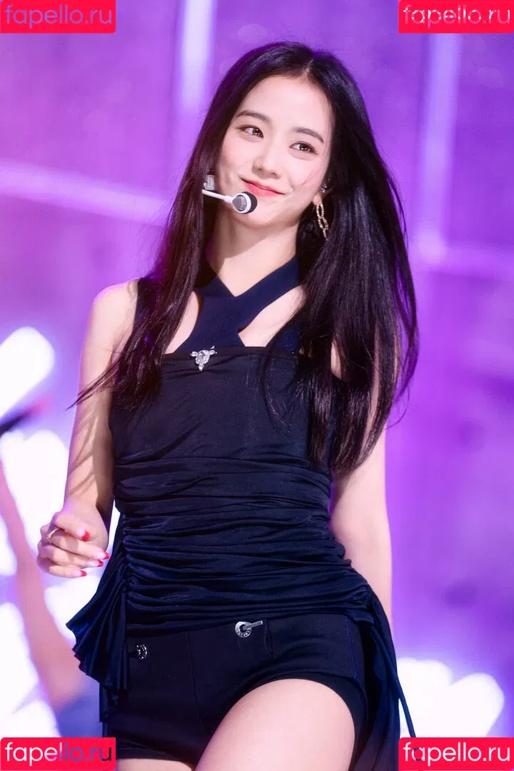 BLACKPINK / Jisoo / qenshizu / sooyaaa__ Onlyfans Photo Gallery 