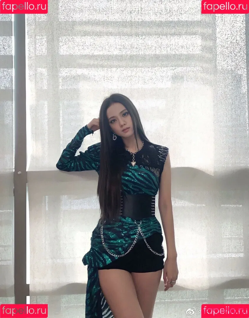 BLACKPINK / Jisoo / qenshizu / sooyaaa__ Onlyfans Photo Gallery 