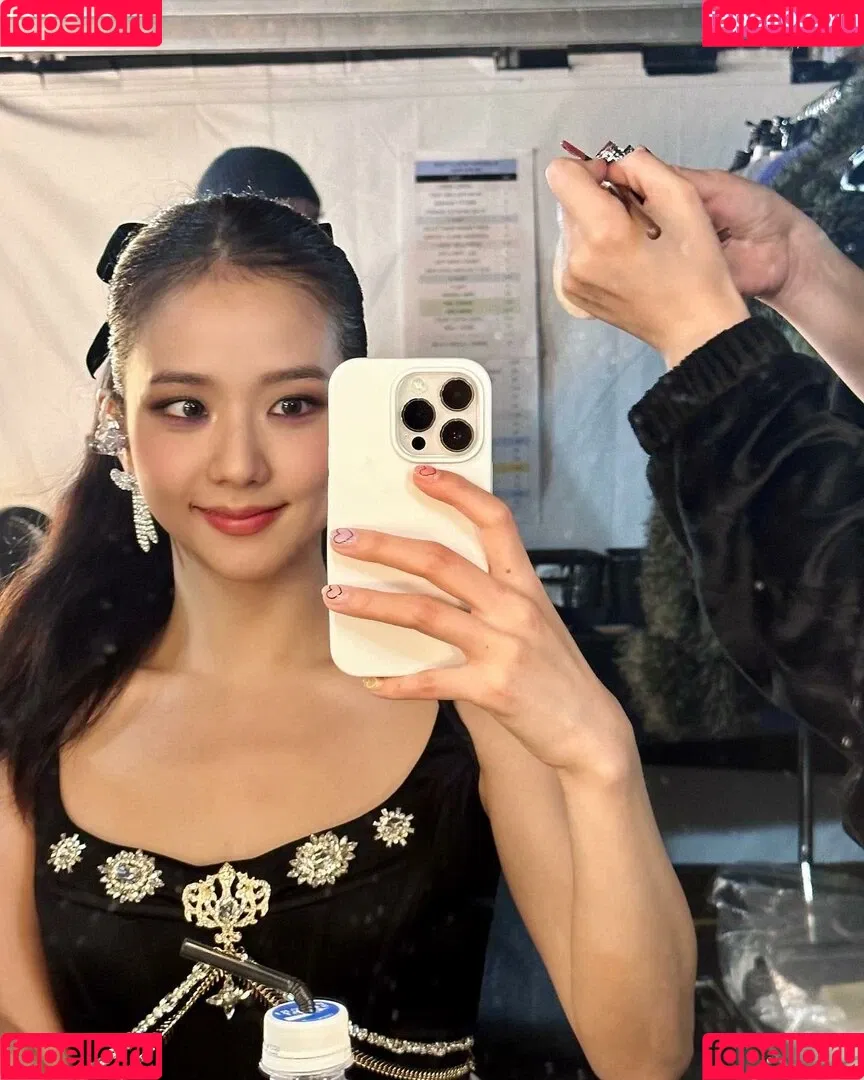 BLACKPINK / Jisoo / qenshizu / sooyaaa__ Onlyfans Photo Gallery 