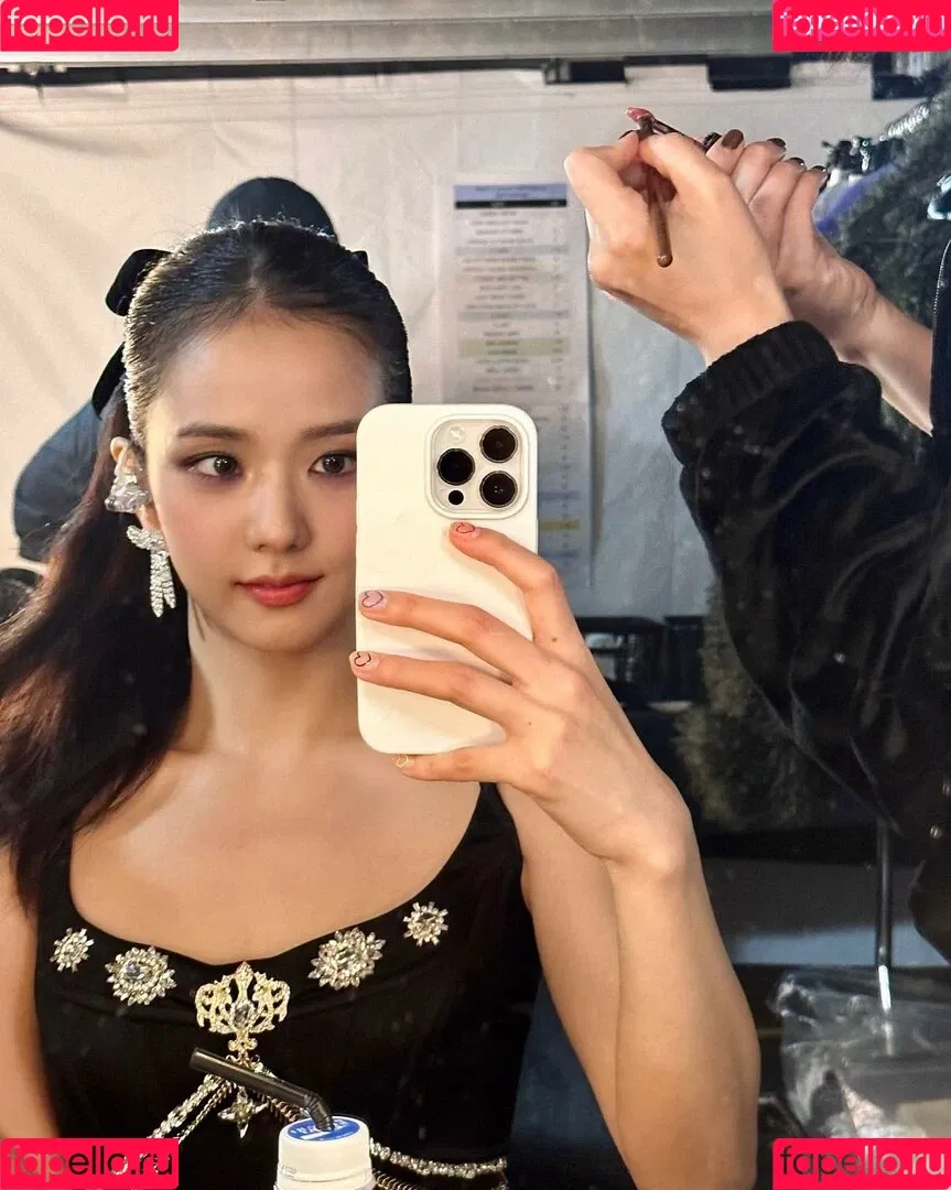 BLACKPINK / Jisoo / qenshizu / sooyaaa__ Onlyfans Photo Gallery 