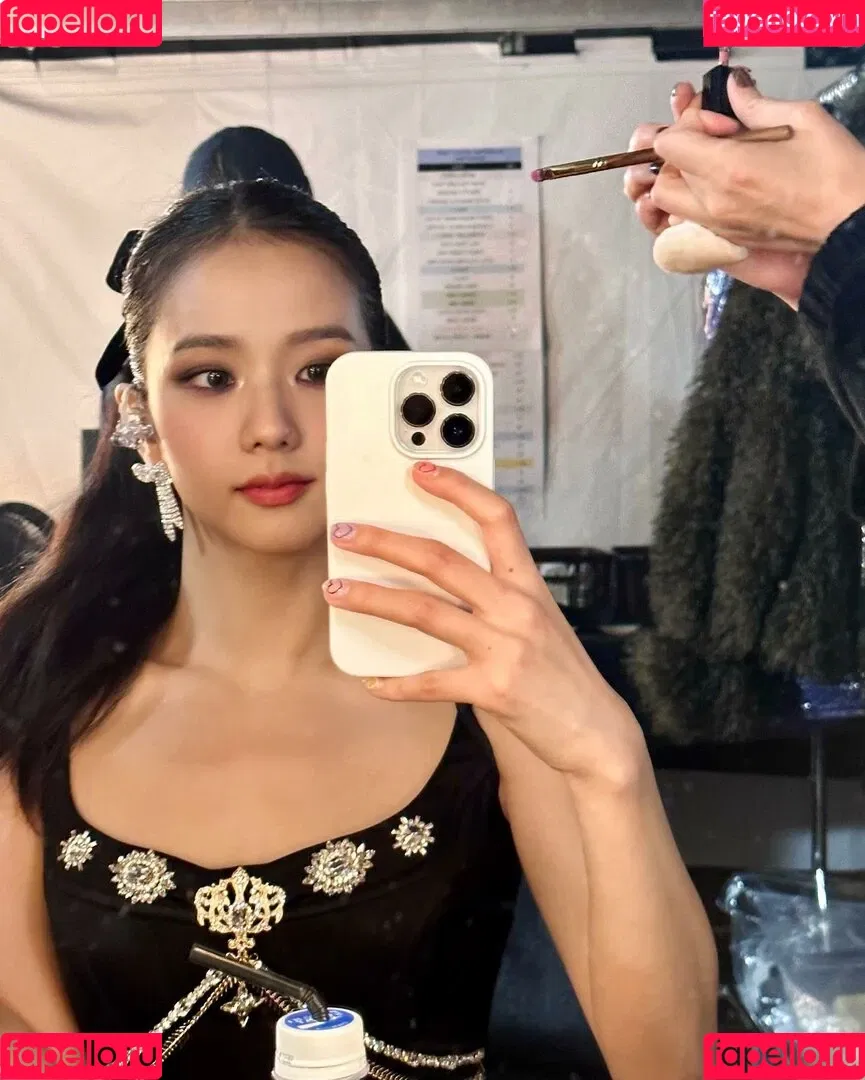 BLACKPINK / Jisoo / qenshizu / sooyaaa__ Onlyfans Photo Gallery 