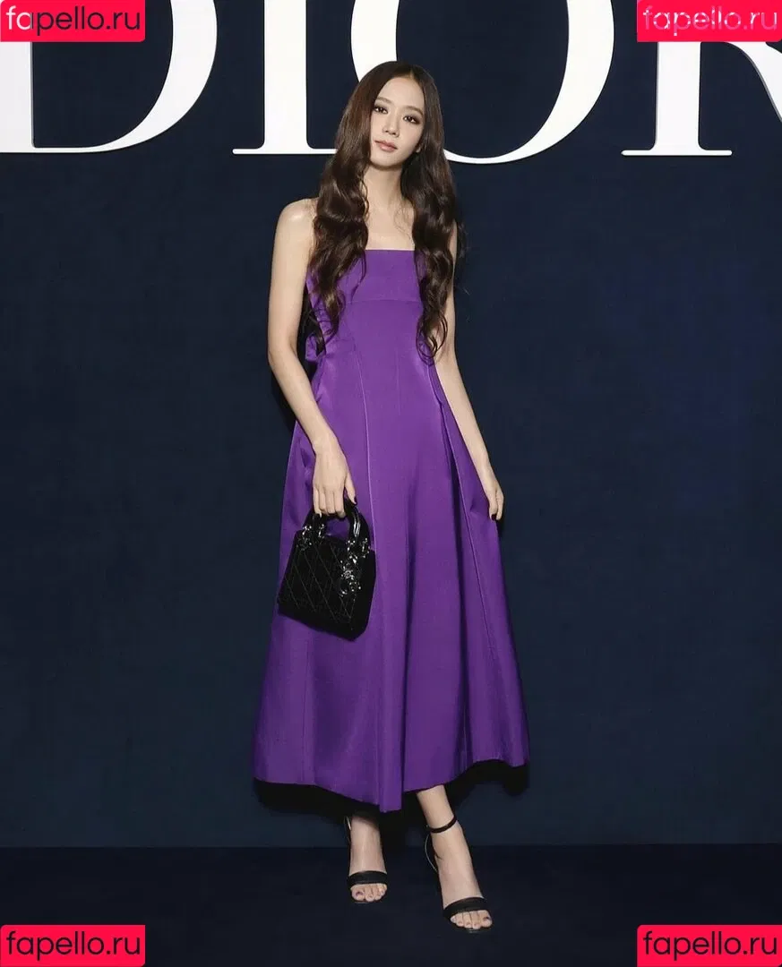 BLACKPINK / Jisoo / qenshizu / sooyaaa__ Onlyfans Photo Gallery 