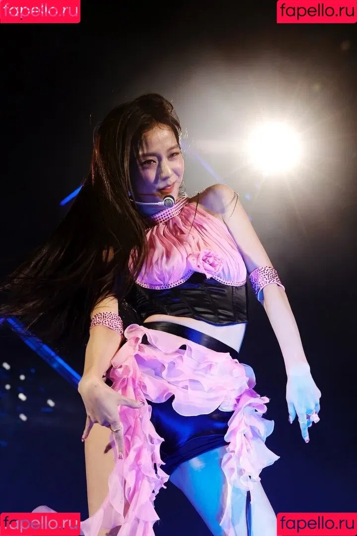 BLACKPINK / Jisoo / qenshizu / sooyaaa__ Onlyfans Photo Gallery 