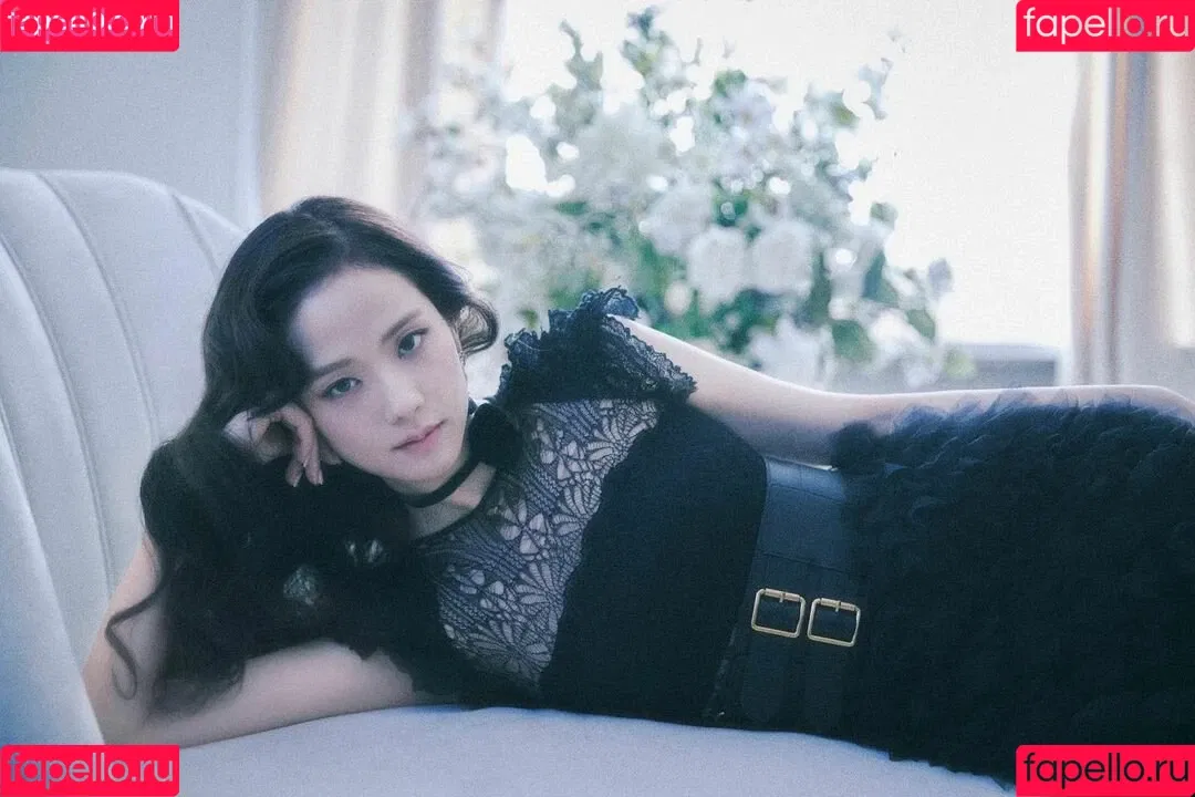 BLACKPINK / Jisoo / qenshizu / sooyaaa__ Onlyfans Photo Gallery 