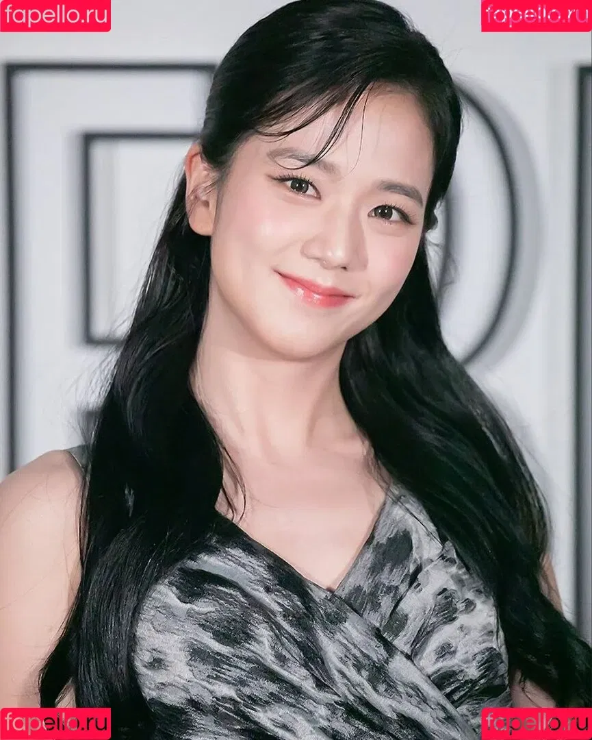 BLACKPINK / Jisoo / qenshizu / sooyaaa__ Onlyfans Photo Gallery 