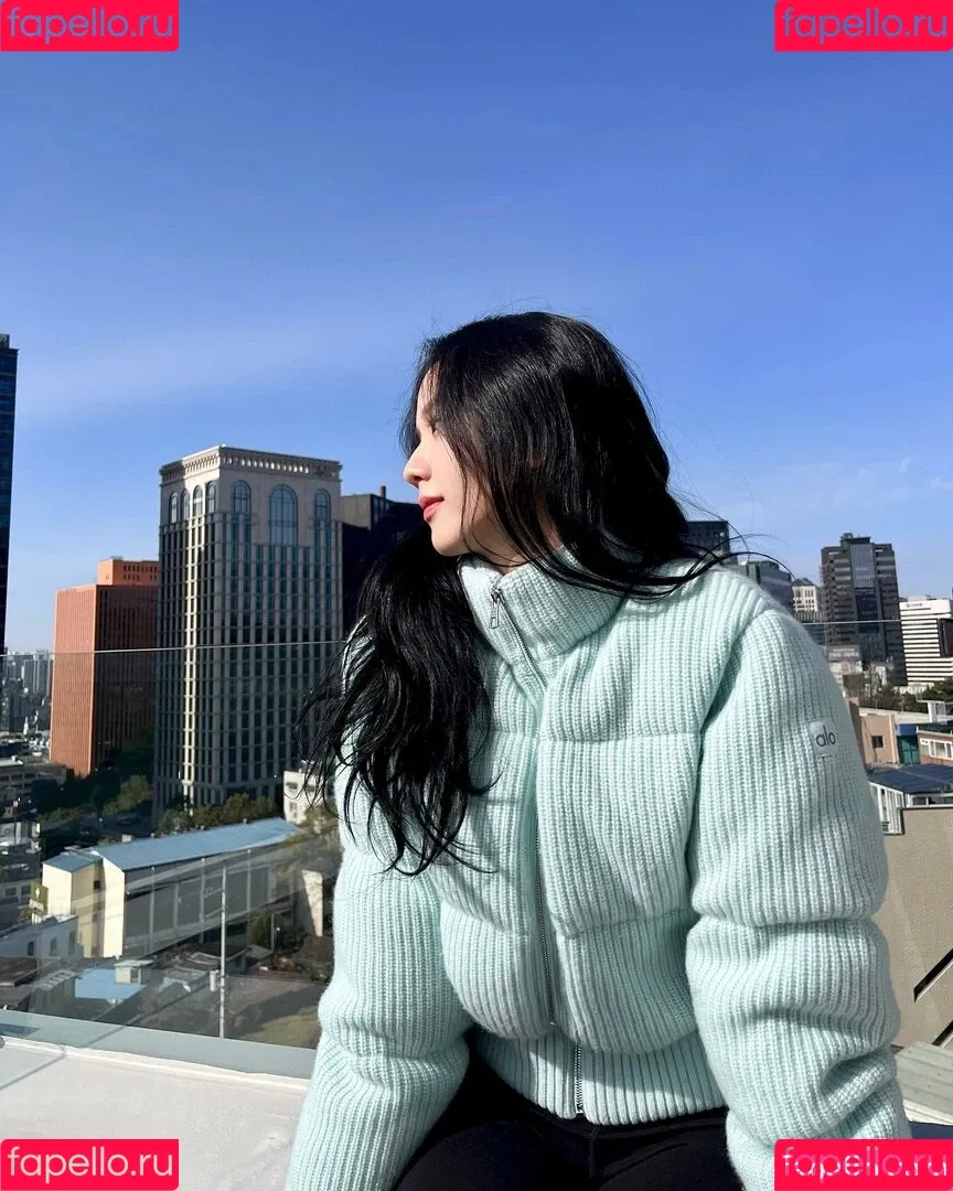 BLACKPINK / Jisoo / qenshizu / sooyaaa__ Onlyfans Photo Gallery 