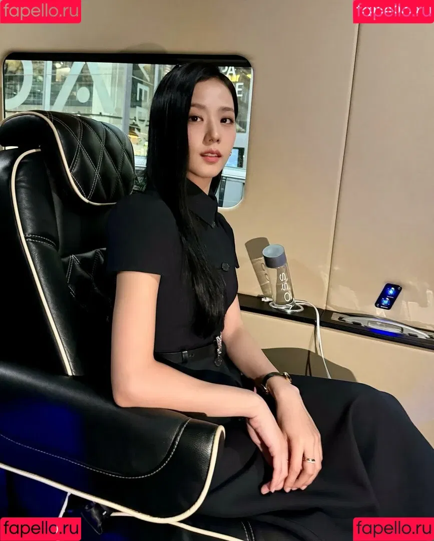 BLACKPINK / Jisoo / qenshizu / sooyaaa__ Onlyfans Photo Gallery 