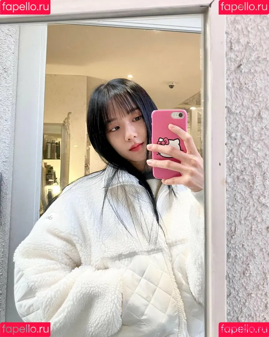 BLACKPINK / Jisoo / qenshizu / sooyaaa__ Onlyfans Photo Gallery 