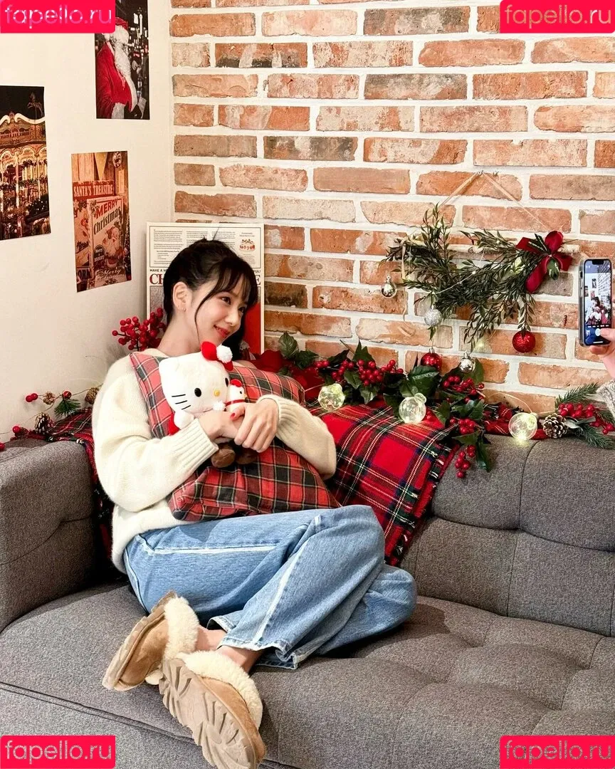 BLACKPINK / Jisoo / qenshizu / sooyaaa__ Onlyfans Photo Gallery 