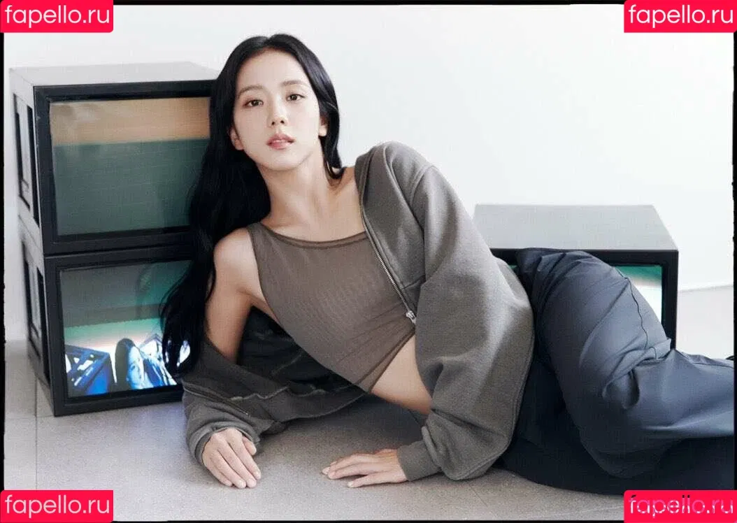BLACKPINK / Jisoo / qenshizu / sooyaaa__ Onlyfans Photo Gallery 