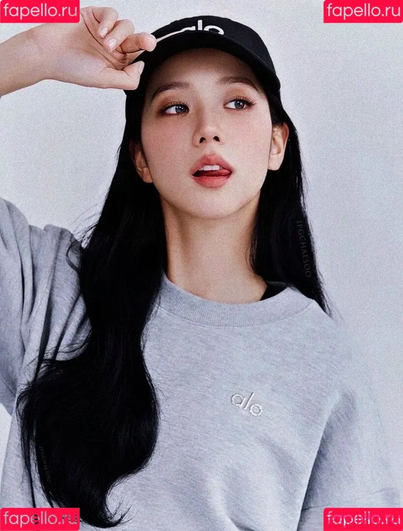 BLACKPINK / Jisoo / qenshizu / sooyaaa__ Onlyfans Photo Gallery 