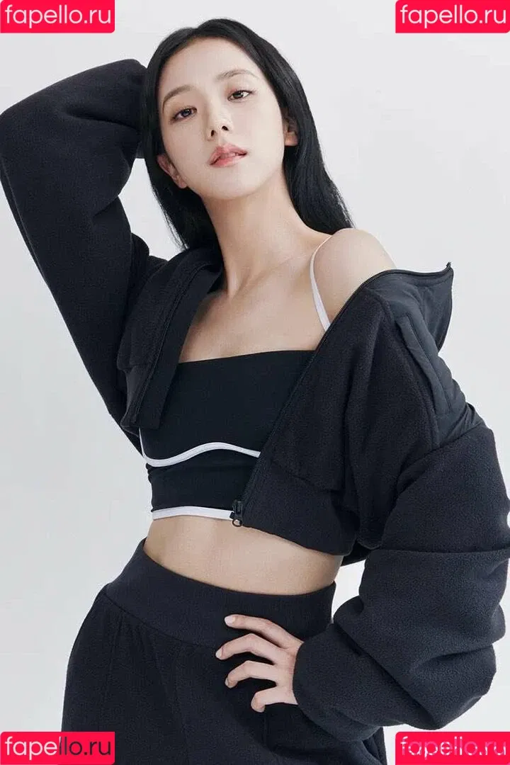 BLACKPINK / Jisoo / qenshizu / sooyaaa__ Onlyfans Photo Gallery 