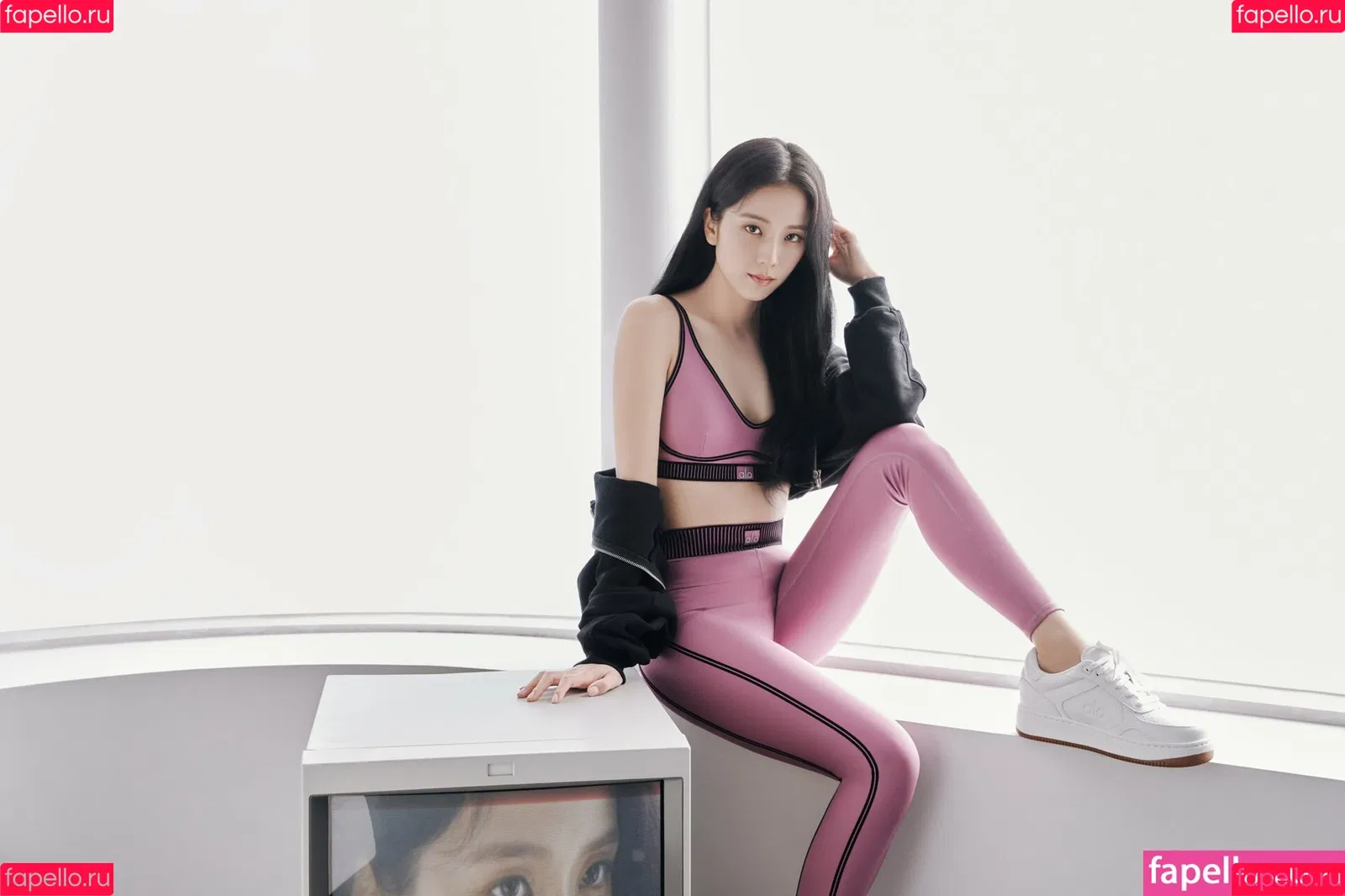 BLACKPINK / Jisoo / qenshizu / sooyaaa__ Onlyfans Photo Gallery 