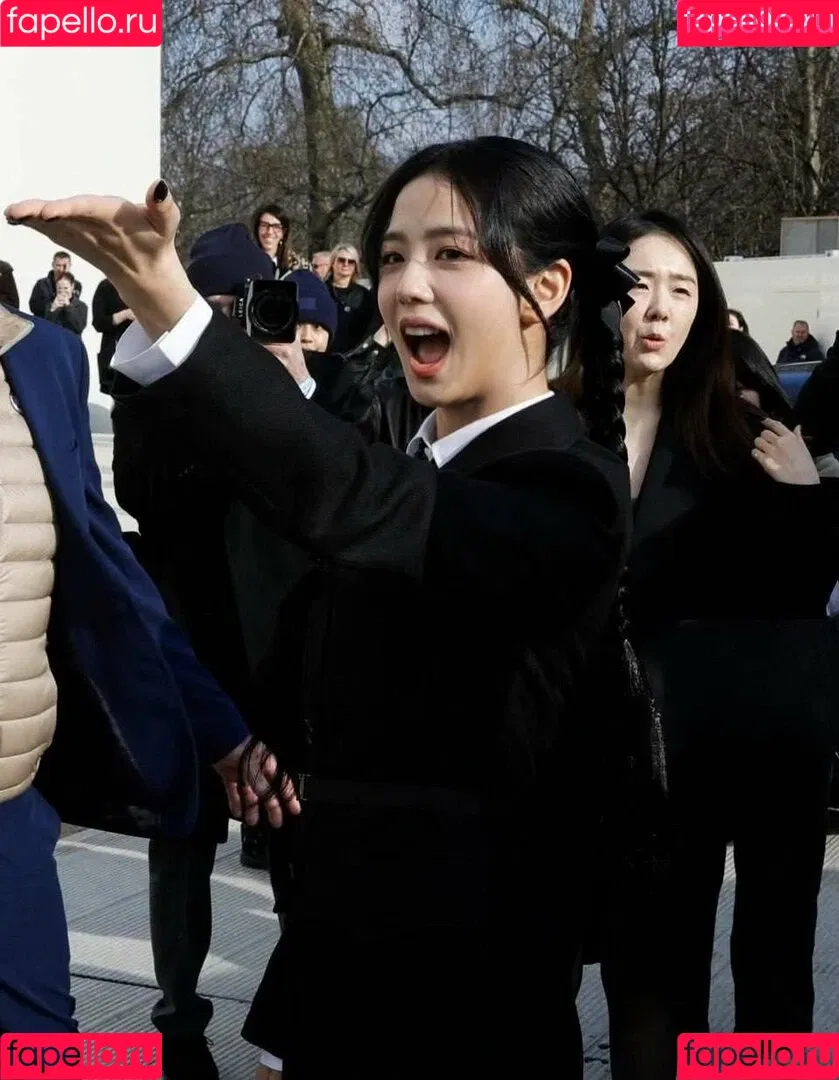 BLACKPINK / Jisoo / qenshizu / sooyaaa__ Onlyfans Photo Gallery 