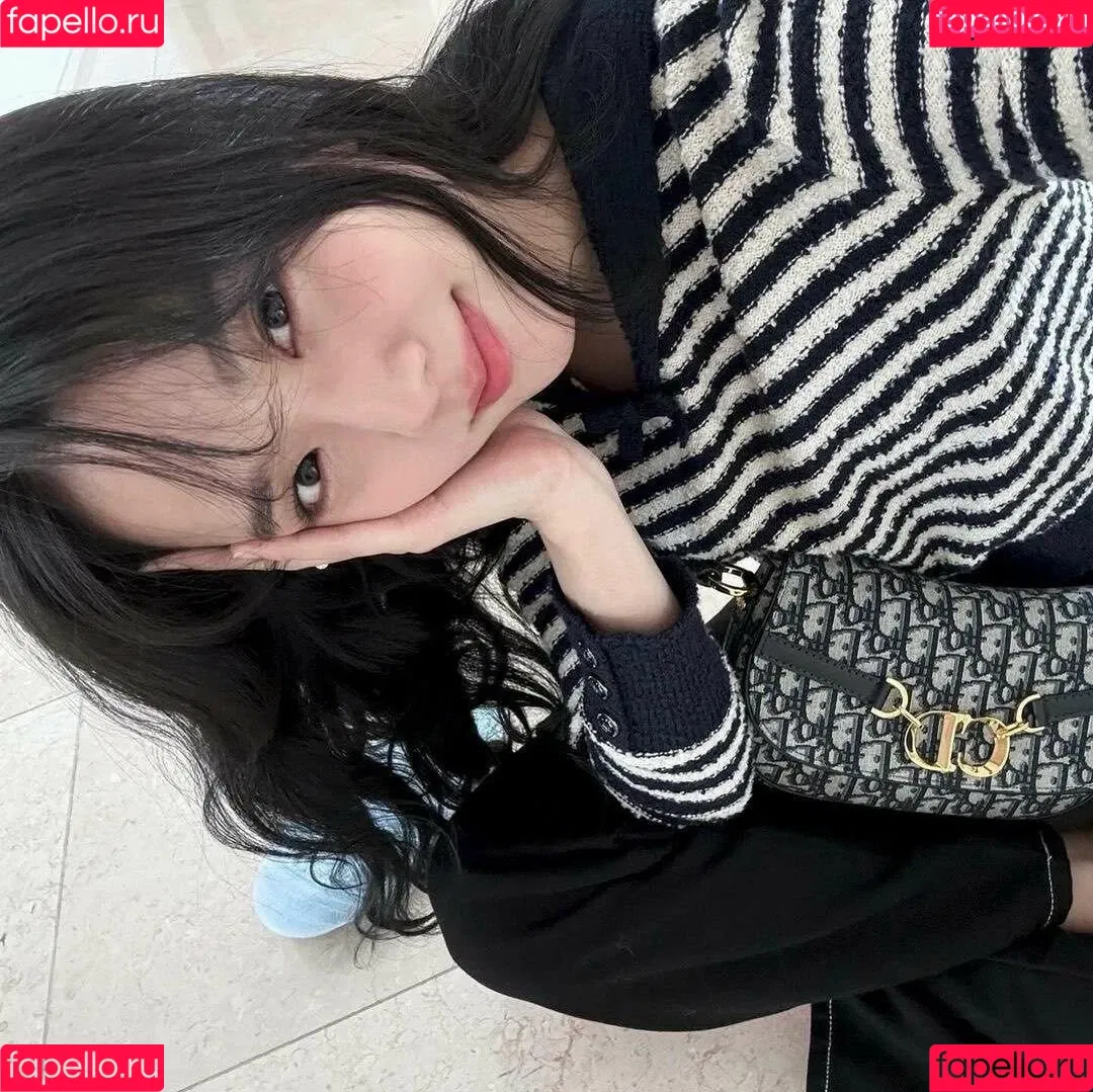 BLACKPINK / Jisoo / qenshizu / sooyaaa__ Onlyfans Photo Gallery 
