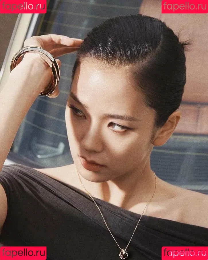 BLACKPINK / Jisoo / qenshizu / sooyaaa__ Onlyfans Photo Gallery 