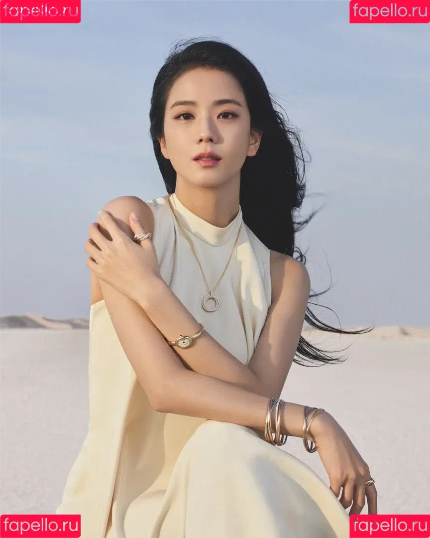 BLACKPINK / Jisoo / qenshizu / sooyaaa__ Onlyfans Photo Gallery 