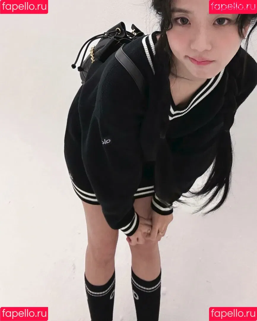 BLACKPINK / Jisoo / qenshizu / sooyaaa__ Onlyfans Photo Gallery 
