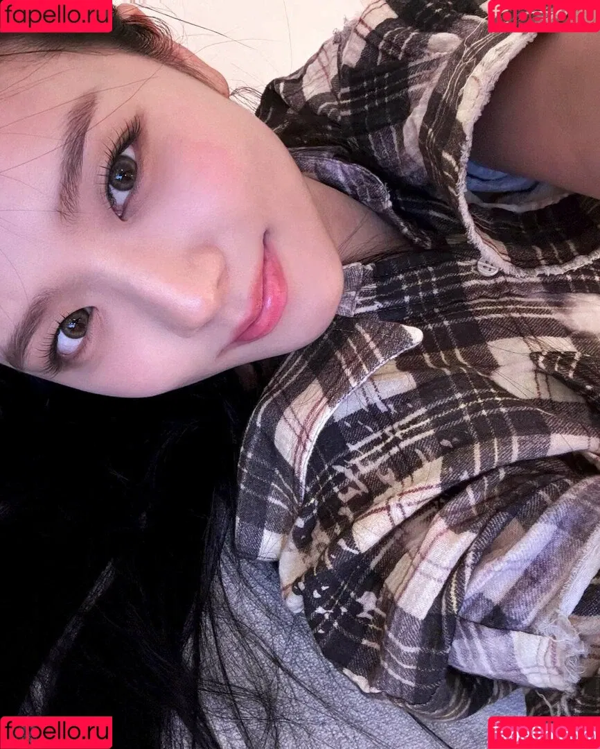 BLACKPINK / Jisoo / qenshizu / sooyaaa__ Onlyfans Photo Gallery 