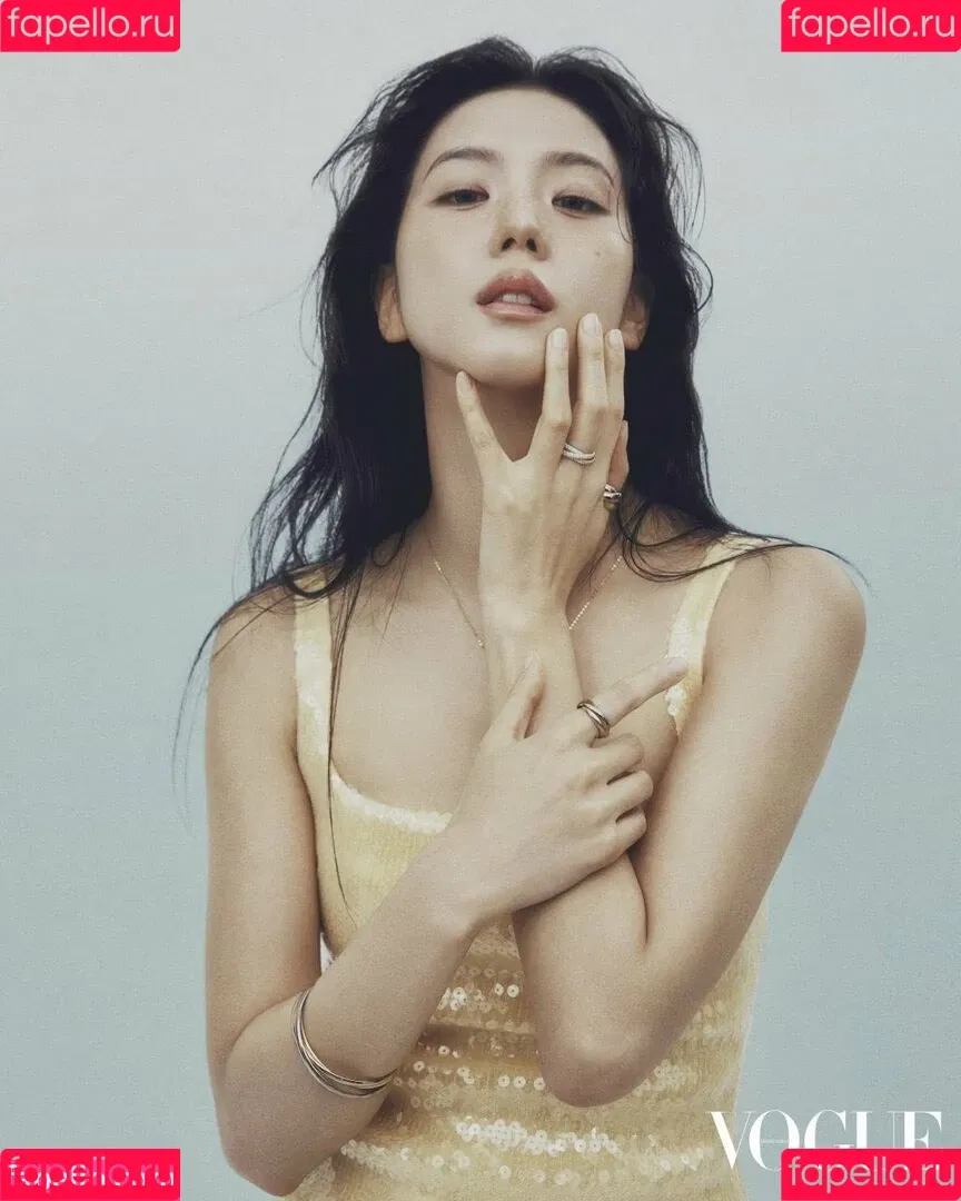 BLACKPINK / Jisoo / qenshizu / sooyaaa__ Onlyfans Photo Gallery 