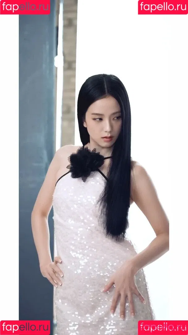BLACKPINK / Jisoo / qenshizu / sooyaaa__ Onlyfans Photo Gallery 