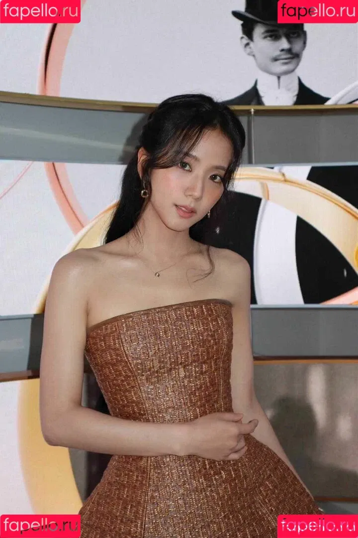 BLACKPINK / Jisoo / qenshizu / sooyaaa__ Onlyfans Photo Gallery 