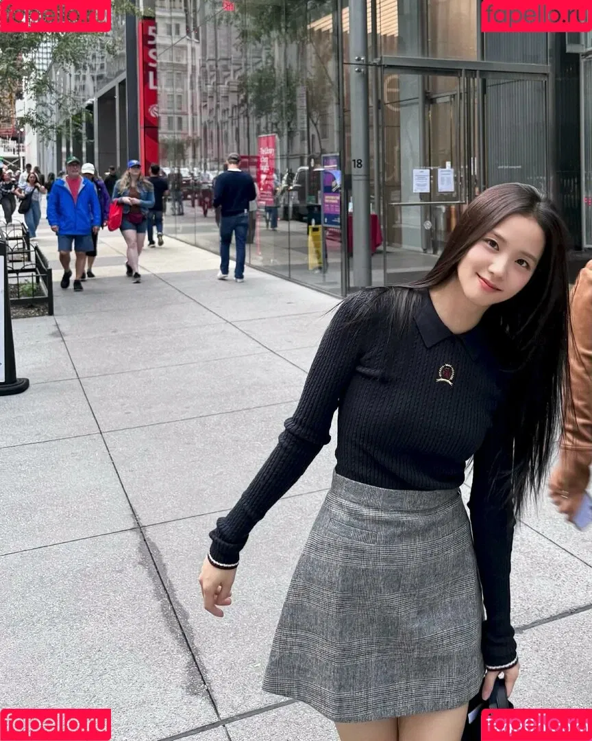 BLACKPINK / Jisoo / qenshizu / sooyaaa__ Onlyfans Photo Gallery 