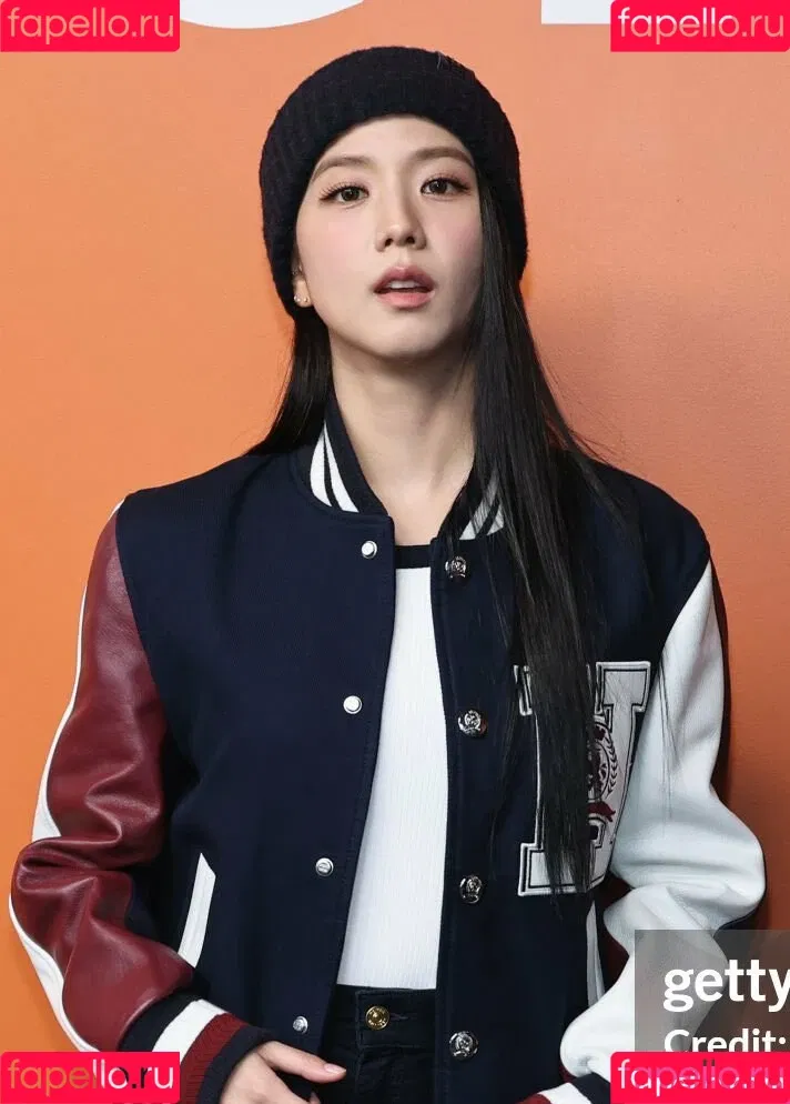 BLACKPINK / Jisoo / qenshizu / sooyaaa__ Onlyfans Photo Gallery 