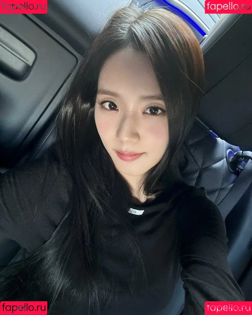 BLACKPINK / Jisoo / qenshizu / sooyaaa__ Onlyfans Photo Gallery 